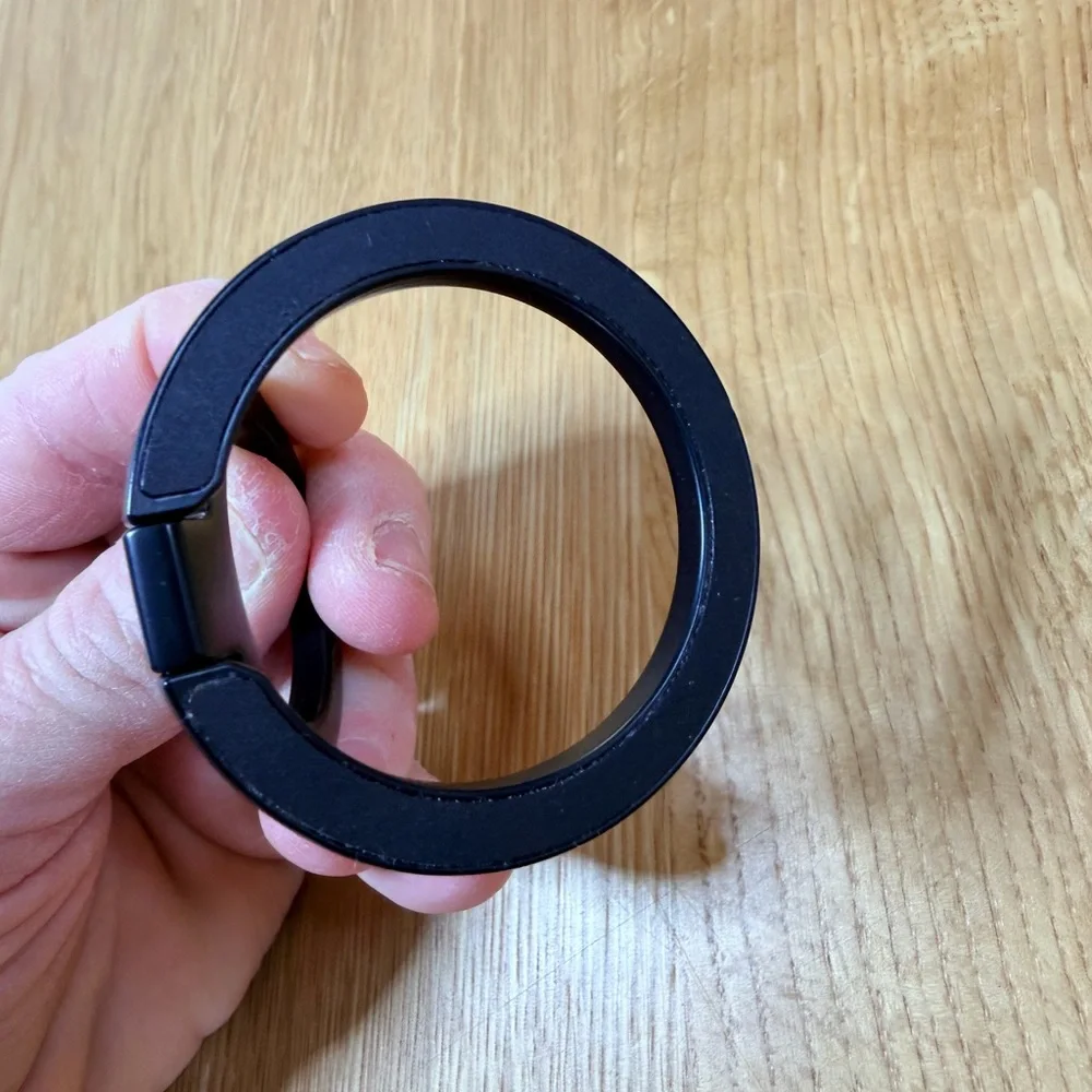 Casetify Black Circular MagSafe phone Stand